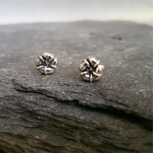Blog post pods - XMAS earrings