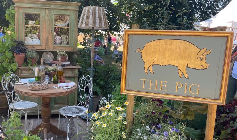The Pig Showcase Garden